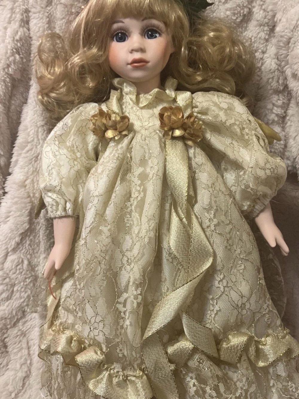 Kingstate The Dollcrafter Angel Porcelain Doll Item #2322GD 16” Tall